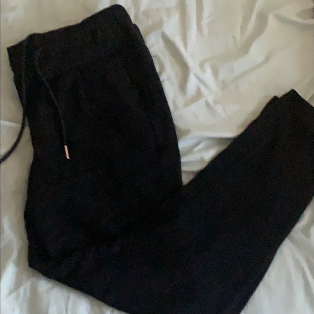 Esntls Summer Pants
